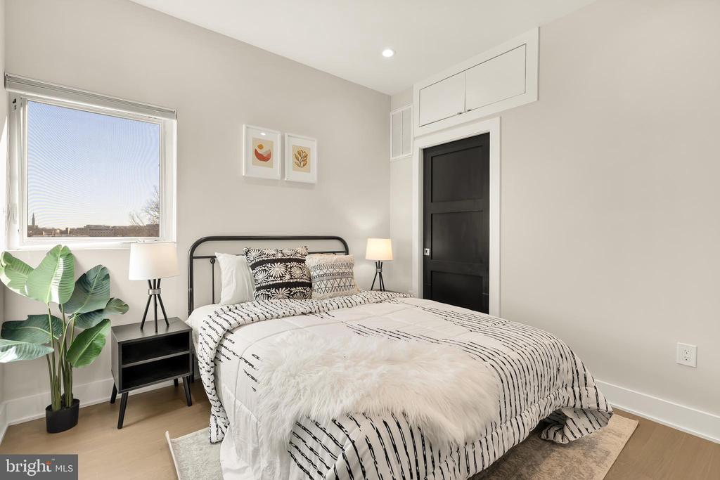 653 IRVING STREET NW Unit: 8