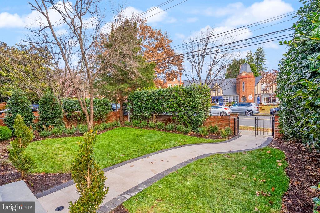 1610 FOXHALL ROAD NW