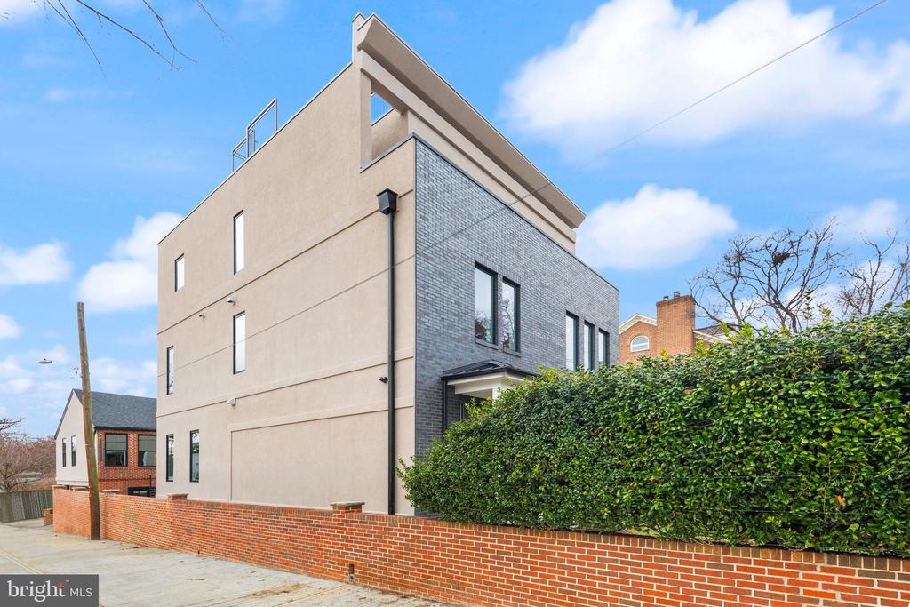 1610 FOXHALL ROAD NW