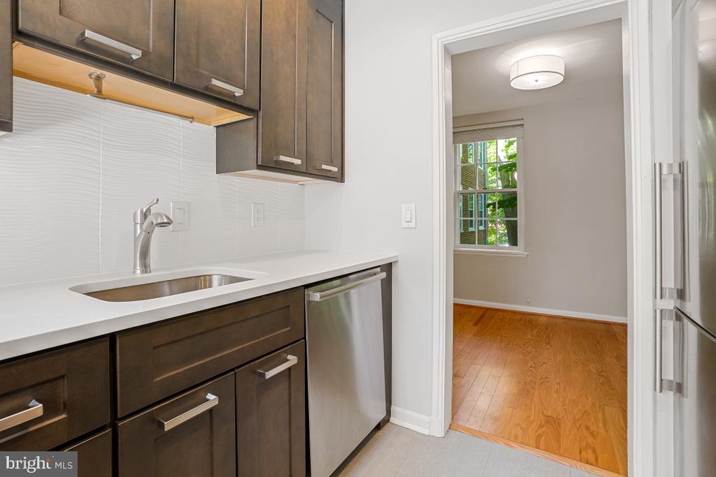 3870 RODMAN STREET NW Unit: C219