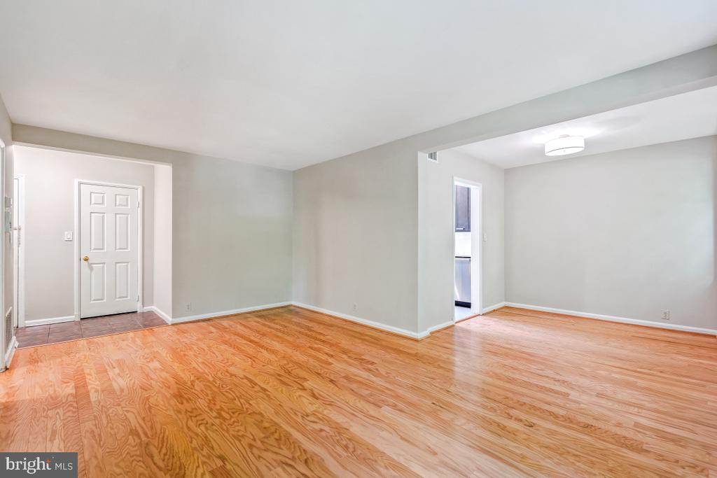 3870 RODMAN STREET NW Unit: C219