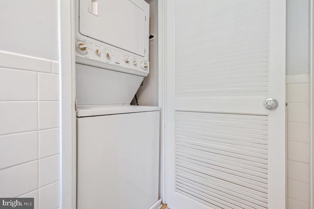 3870 RODMAN STREET NW Unit: C219