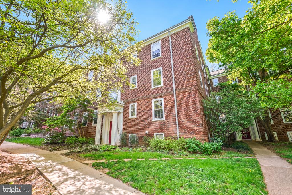 3870 RODMAN STREET NW Unit: C219