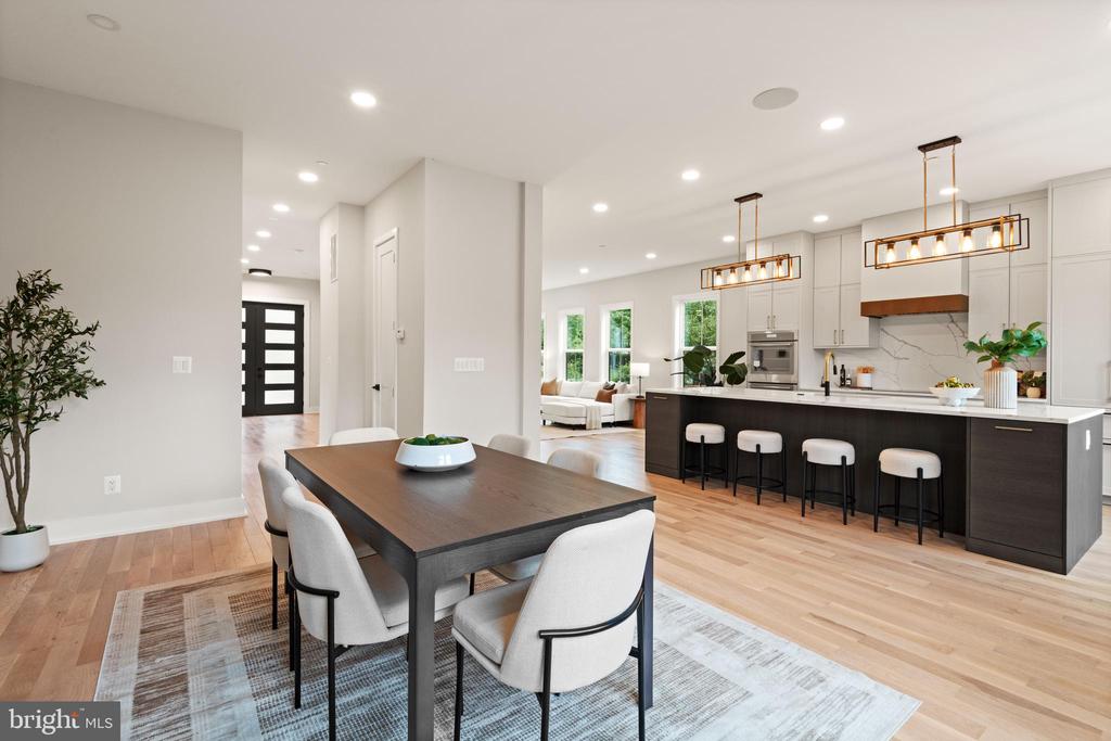6008 34TH PLACE NW
