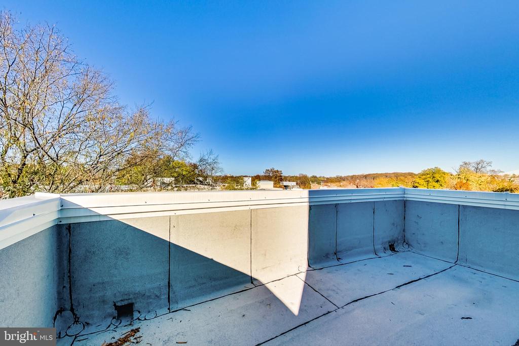 525 KENNEDY STREET NW Unit: 6