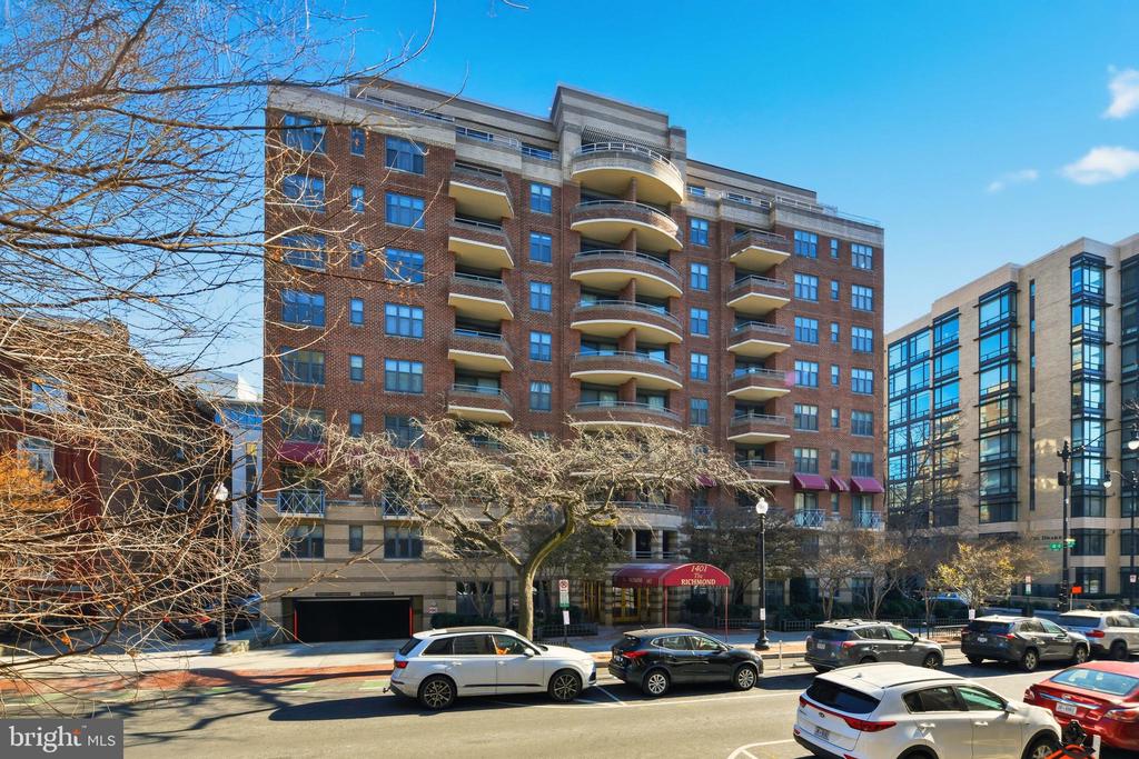 1401 17TH STREET NW Unit: 409