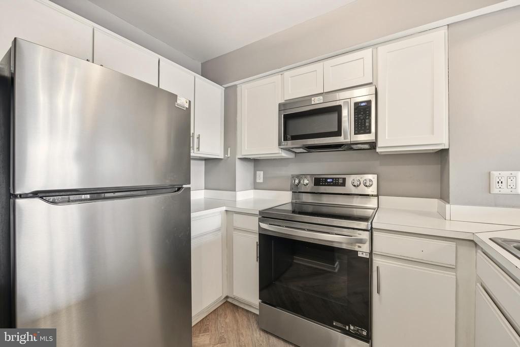 1401 17TH STREET NW Unit: 409