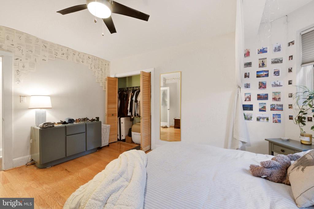 1820 CLYDESDALE PLACE NW Unit: 4
