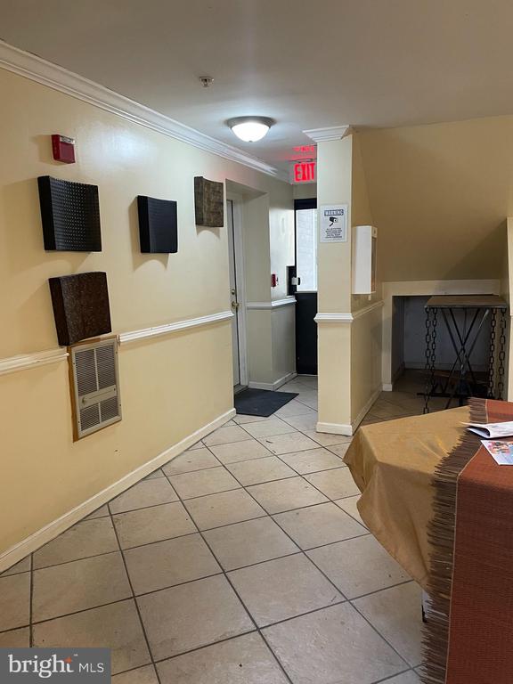612 EASTERN AVENUE NE Unit: C02