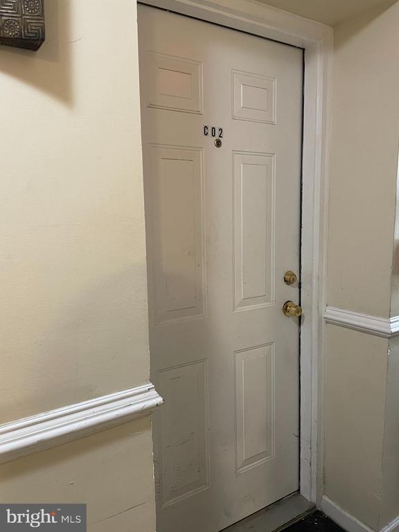 612 EASTERN AVENUE NE Unit: C02