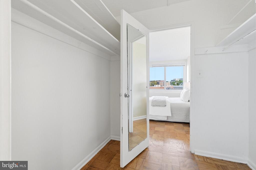 1330 NEW HAMPSHIRE AVENUE NW Unit: 622