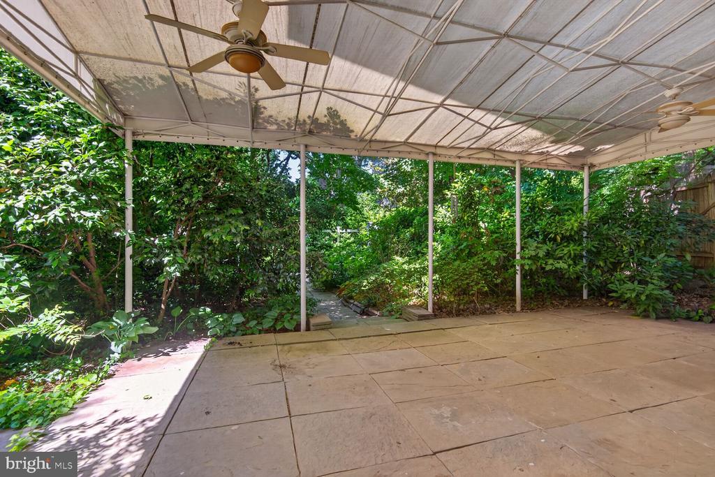 1656 FOXHALL ROAD NW