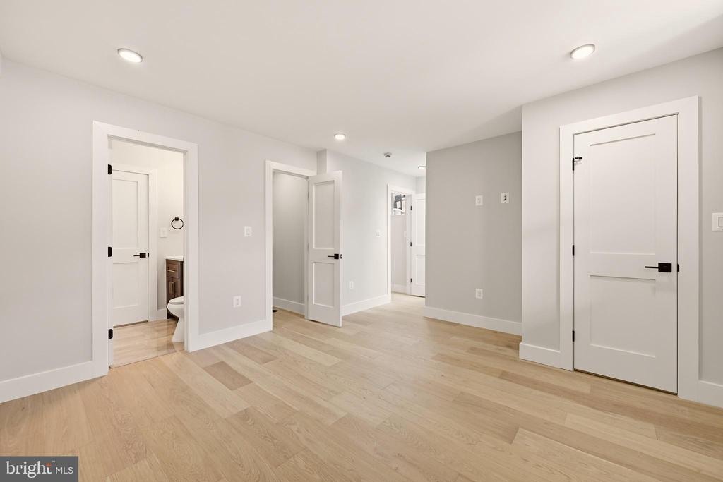 418 ALLISON STREET NW