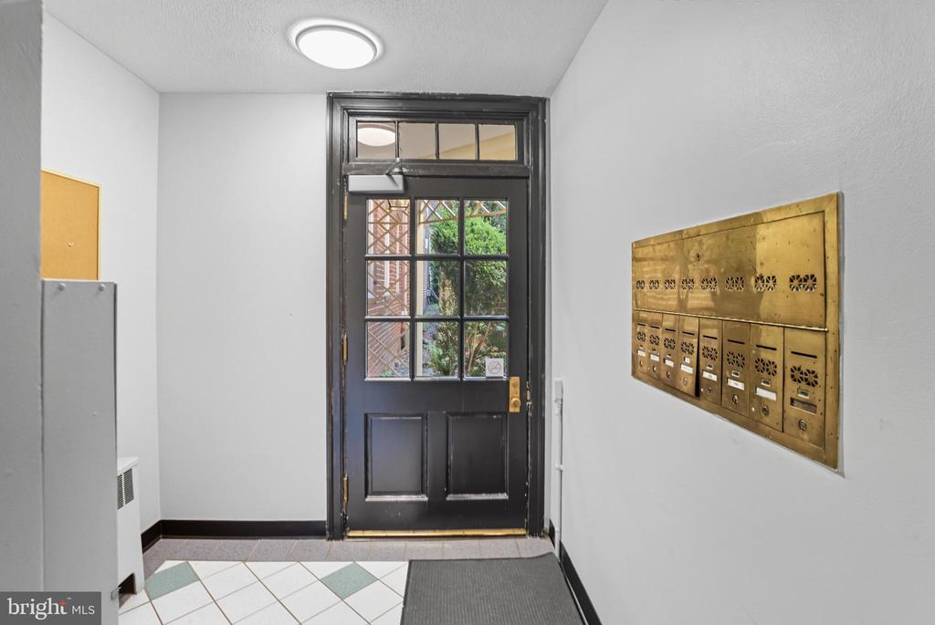 2302 COLSTON DRIVE Unit: 104
