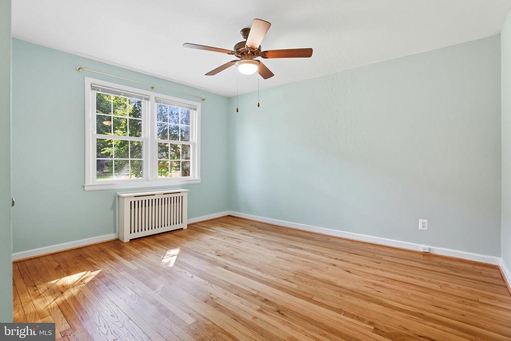 2302 COLSTON DRIVE Unit: 104