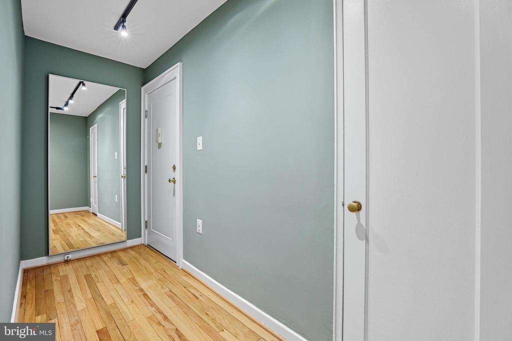 2302 COLSTON DRIVE Unit: 104