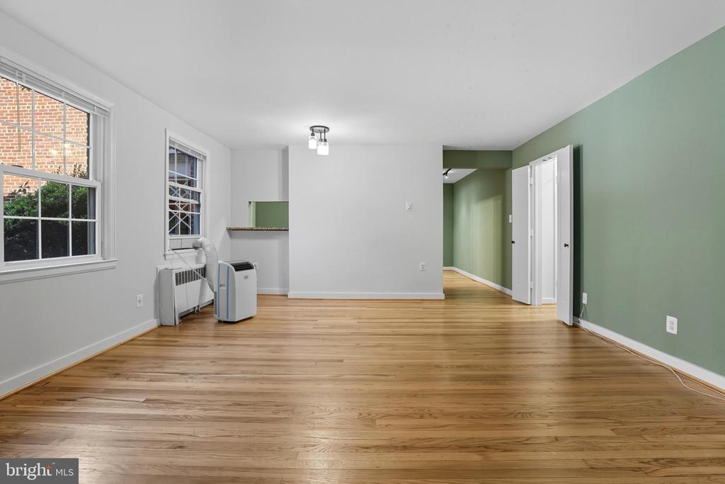 2302 COLSTON DRIVE Unit: 104