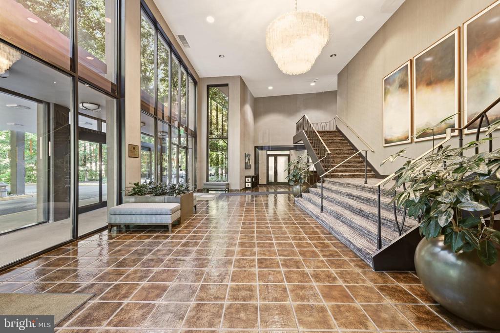 9039 SLIGO CREEK PARKWAY Unit: 1210