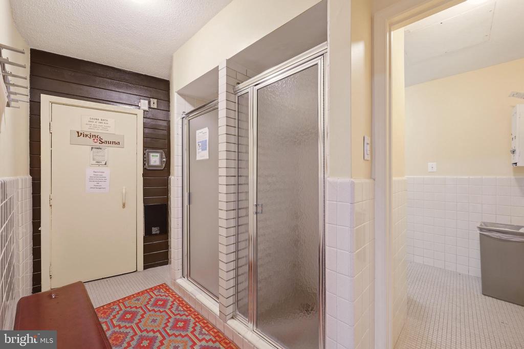 9039 SLIGO CREEK PARKWAY Unit: 1210