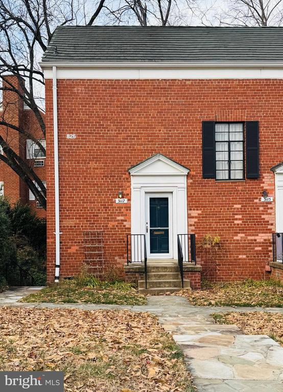 3117 MARTHA CUSTIS DRIVE