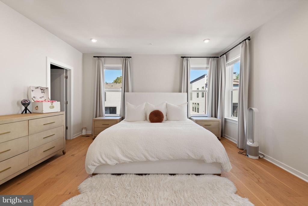 4138 LEGATO ROAD Unit: 50