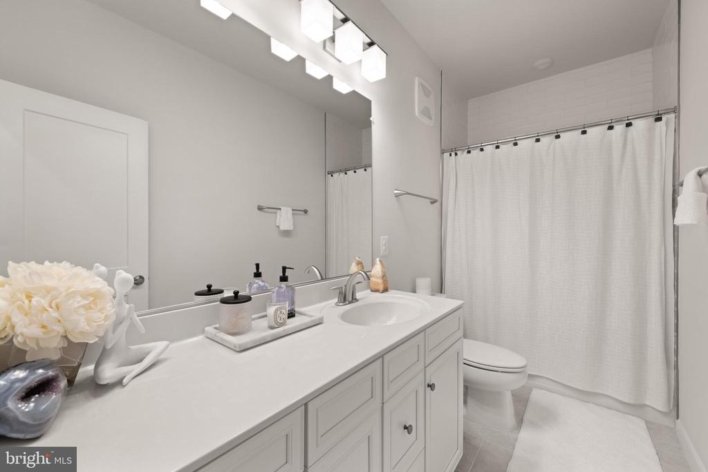 4138 LEGATO ROAD Unit: 50