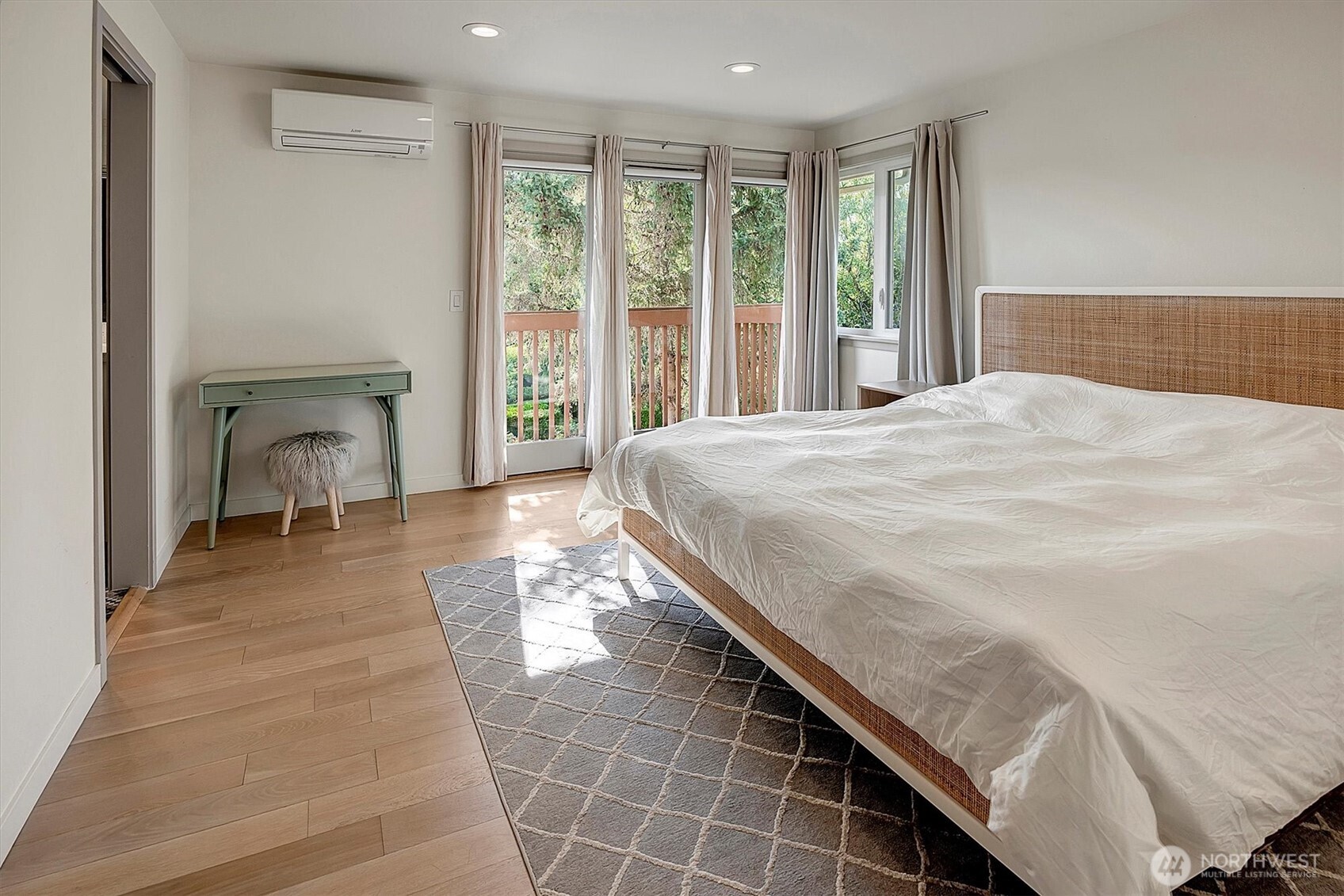 17411 NE 45th Street Unit: 166