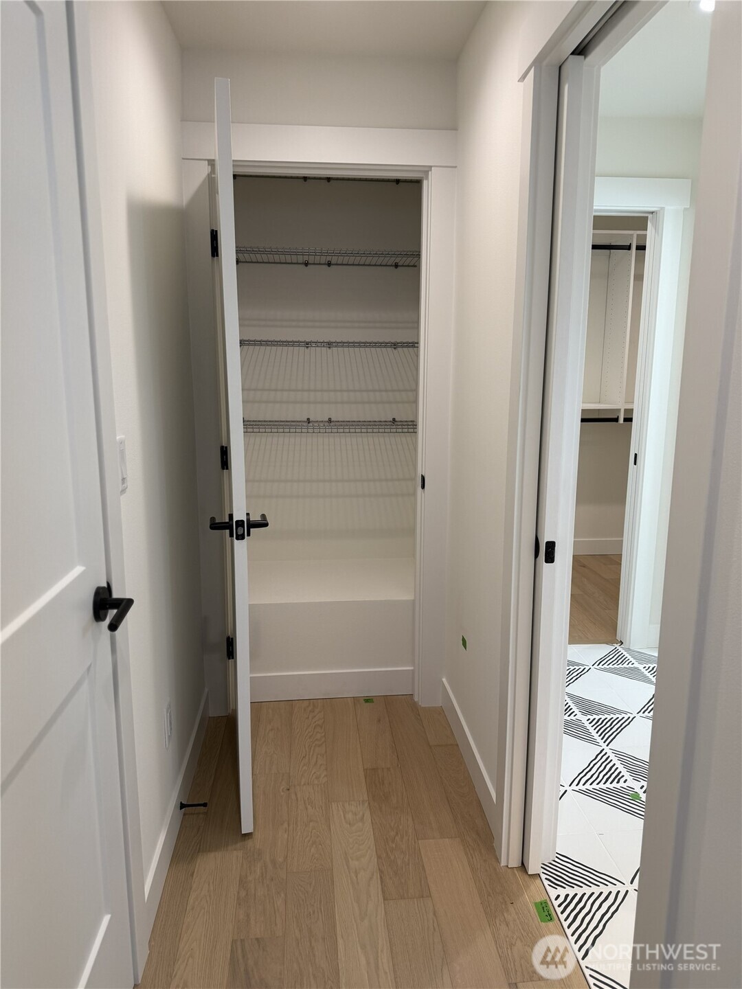 7341 21st Avenue NE Unit: B