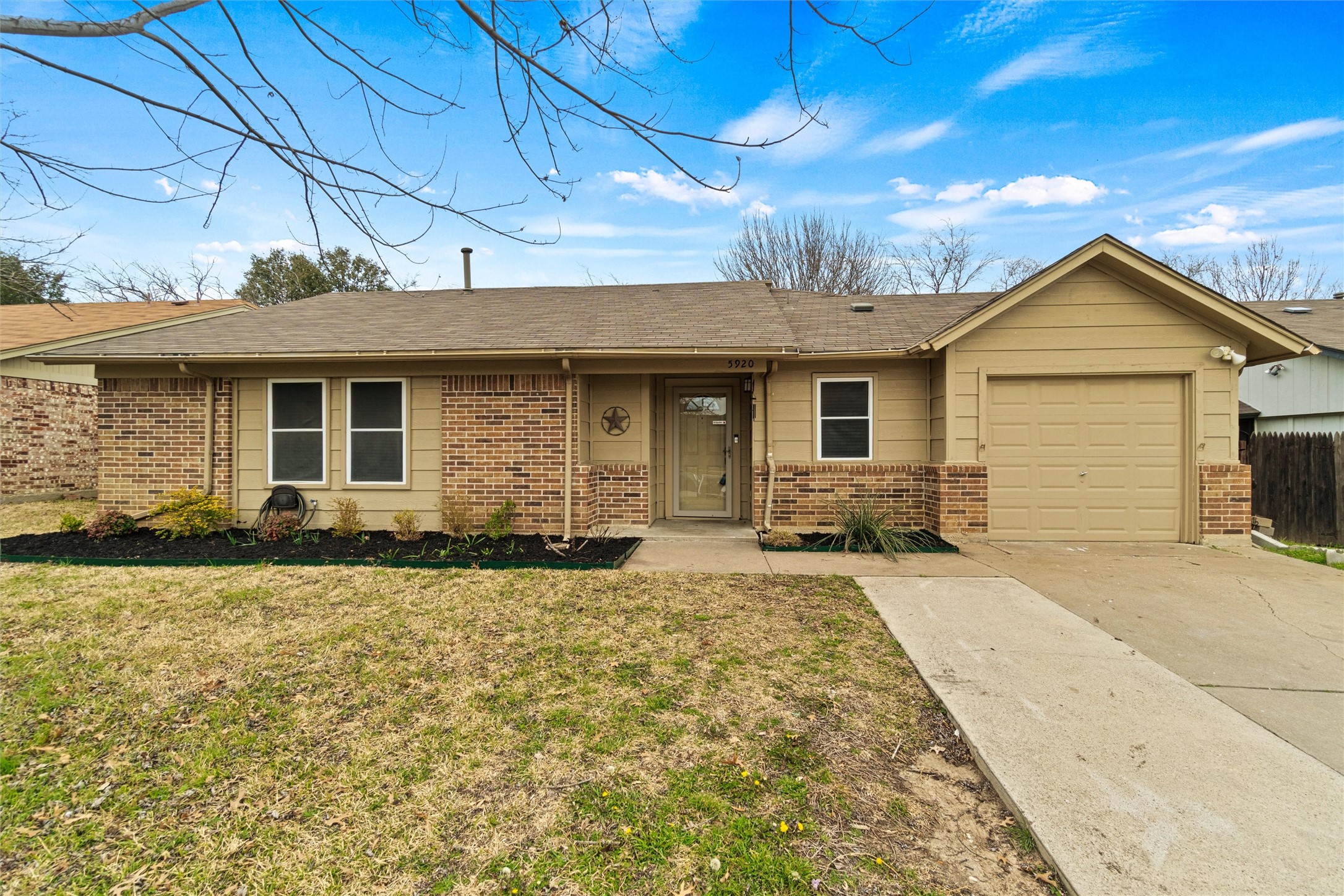 5920 Sea Breeze Lane