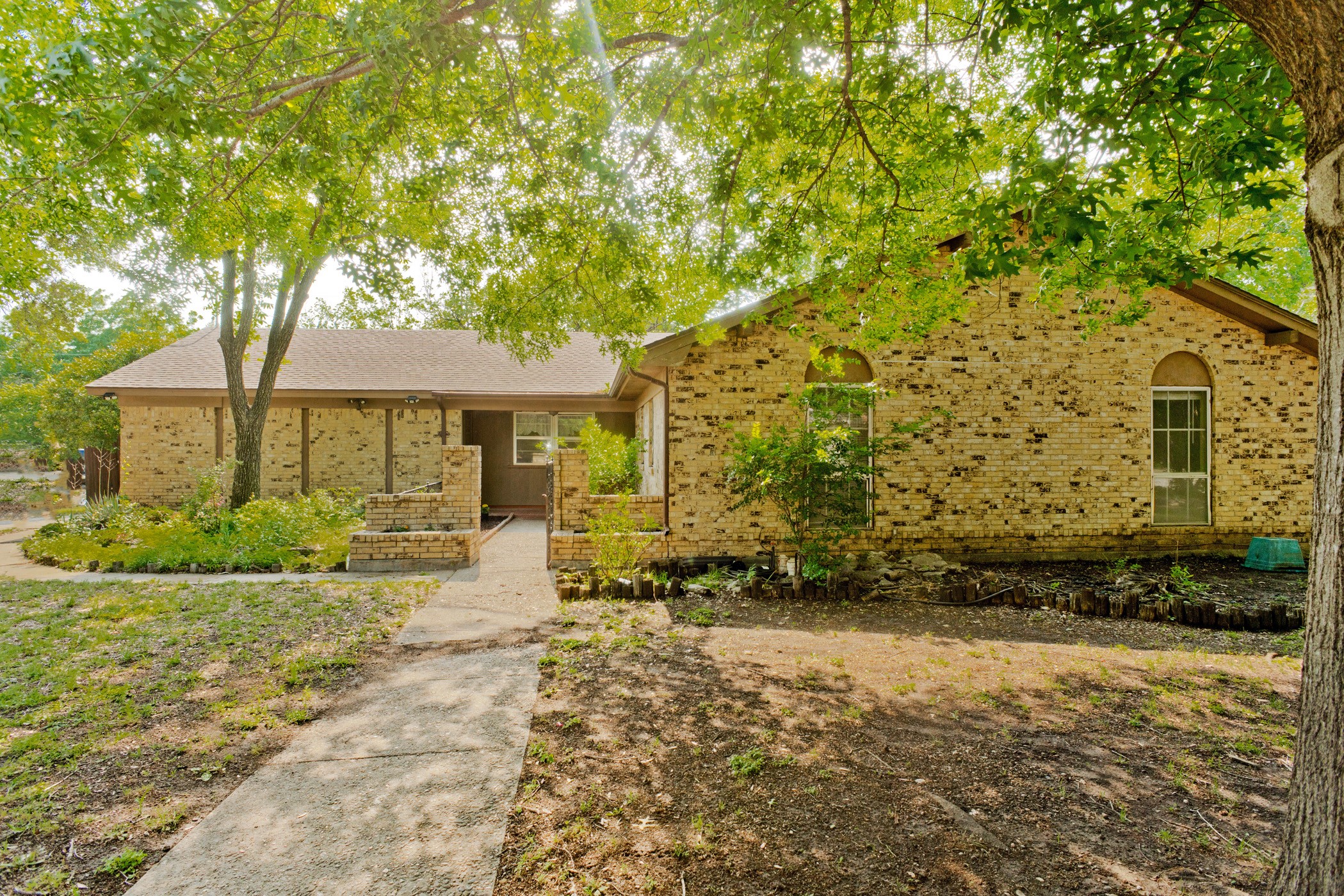 3824 Van Deman Drive
