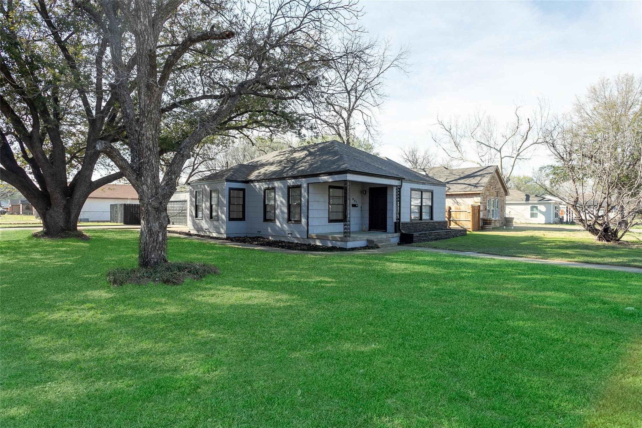 601 Harrisdale Avenue