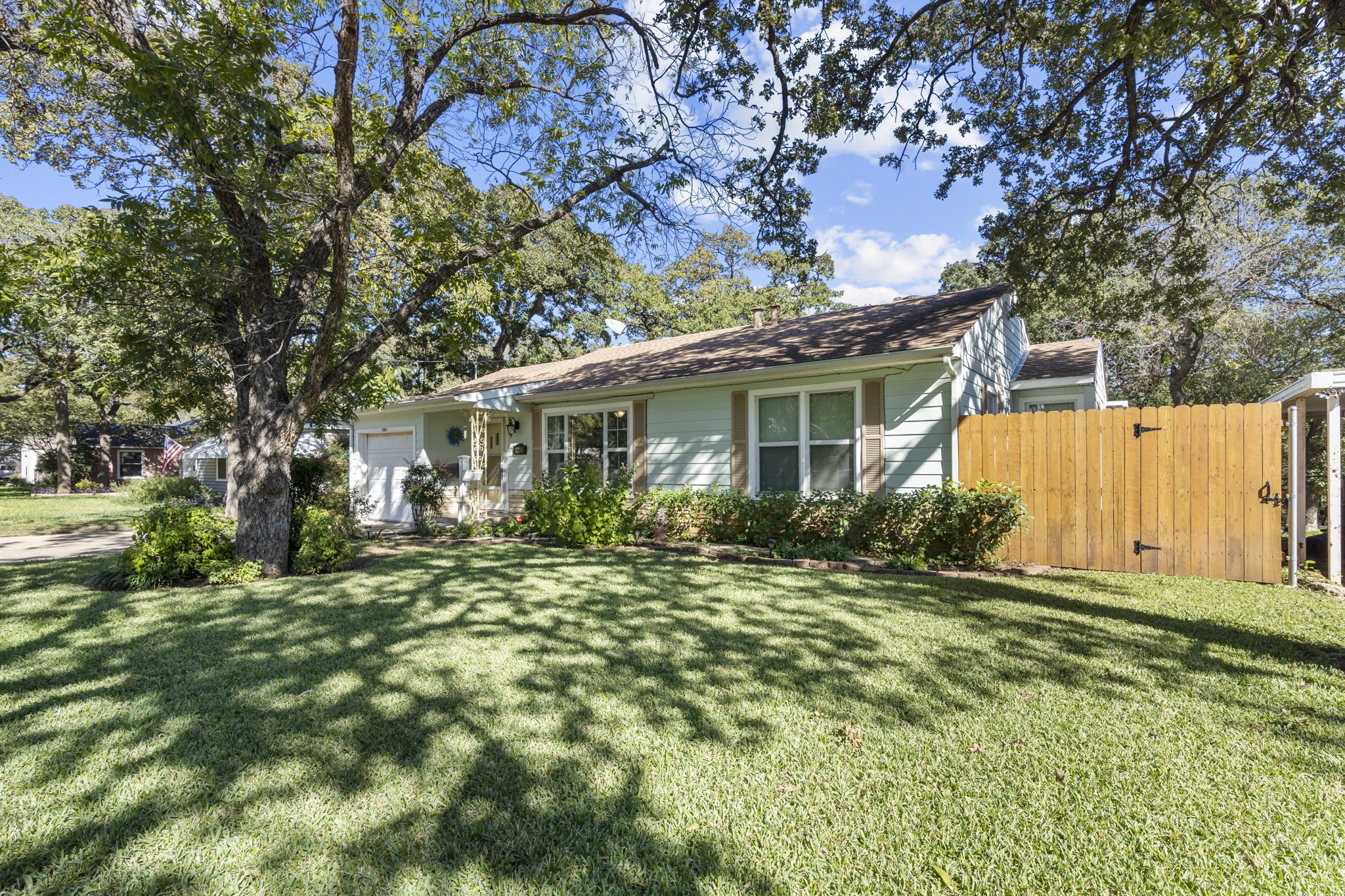 1204 Churchill Road