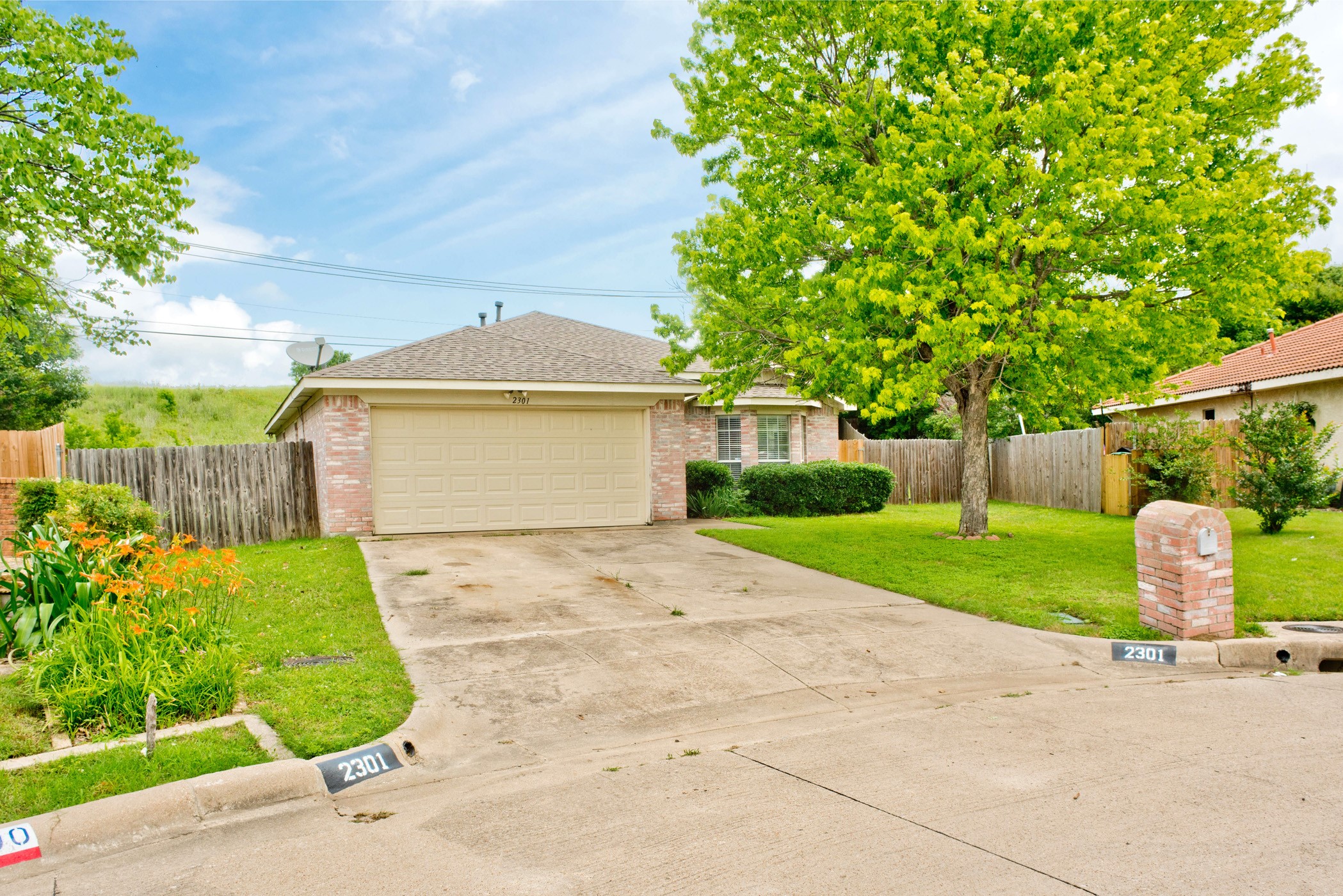 2301 Sundrop Court