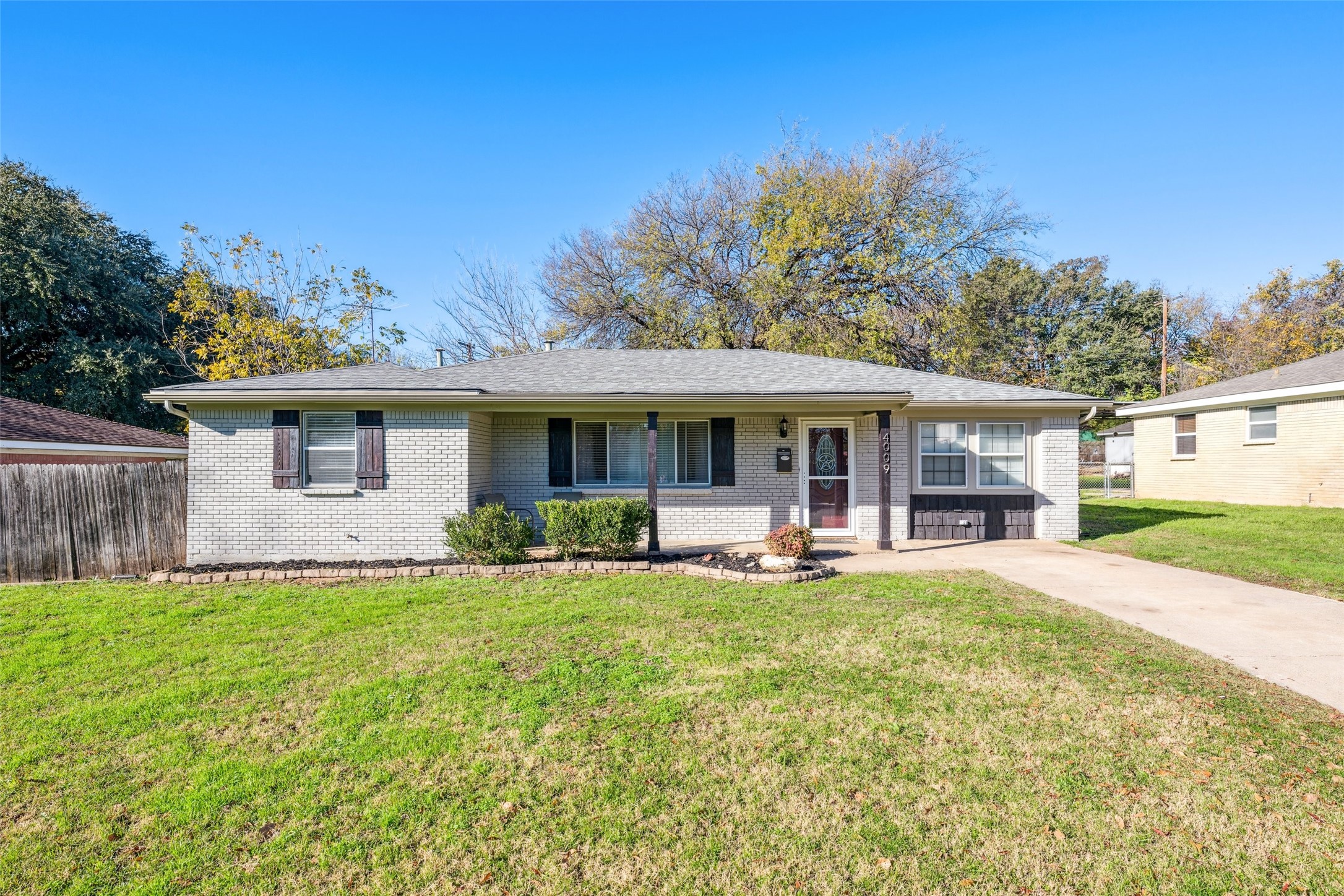 4009 Caribou Trail