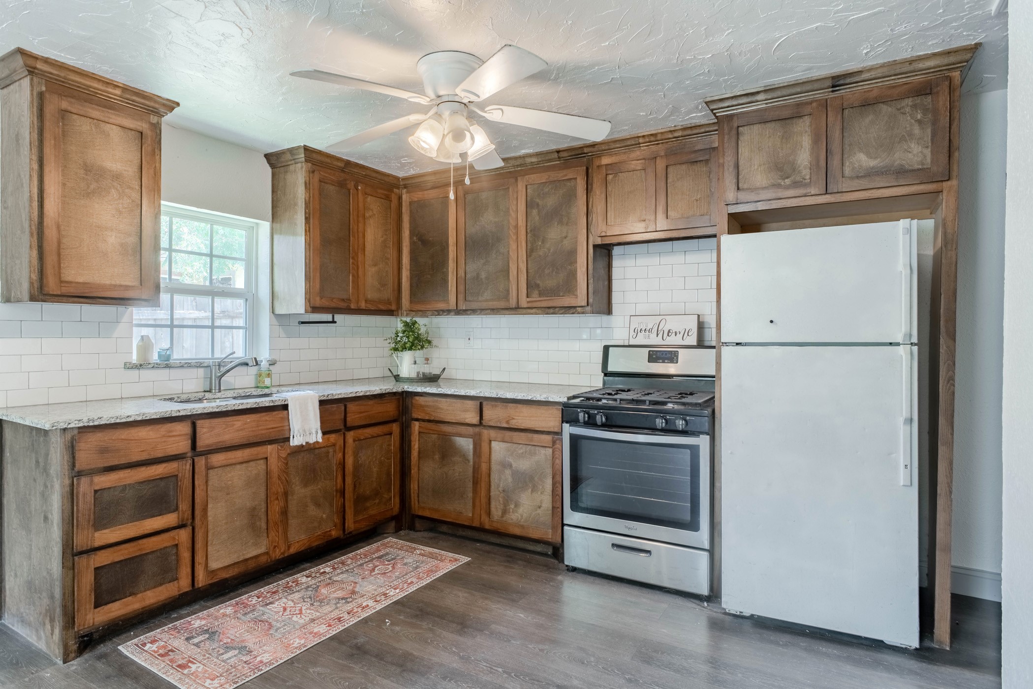 2429 Lillian Street