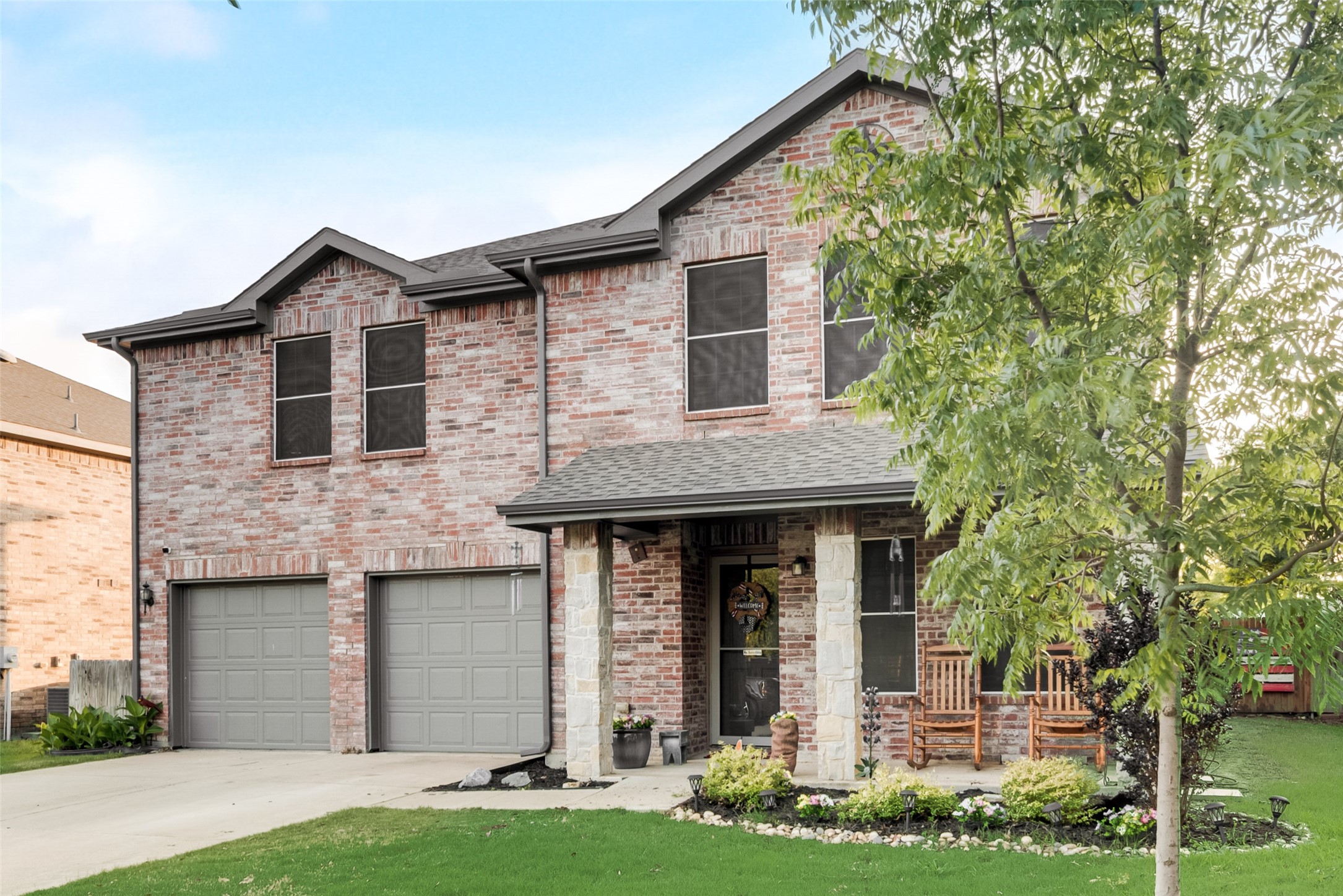 905 John Kennedy Drive