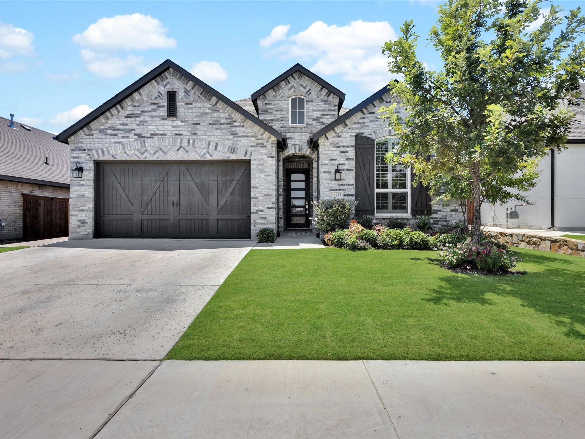 14837 Nightmist Road