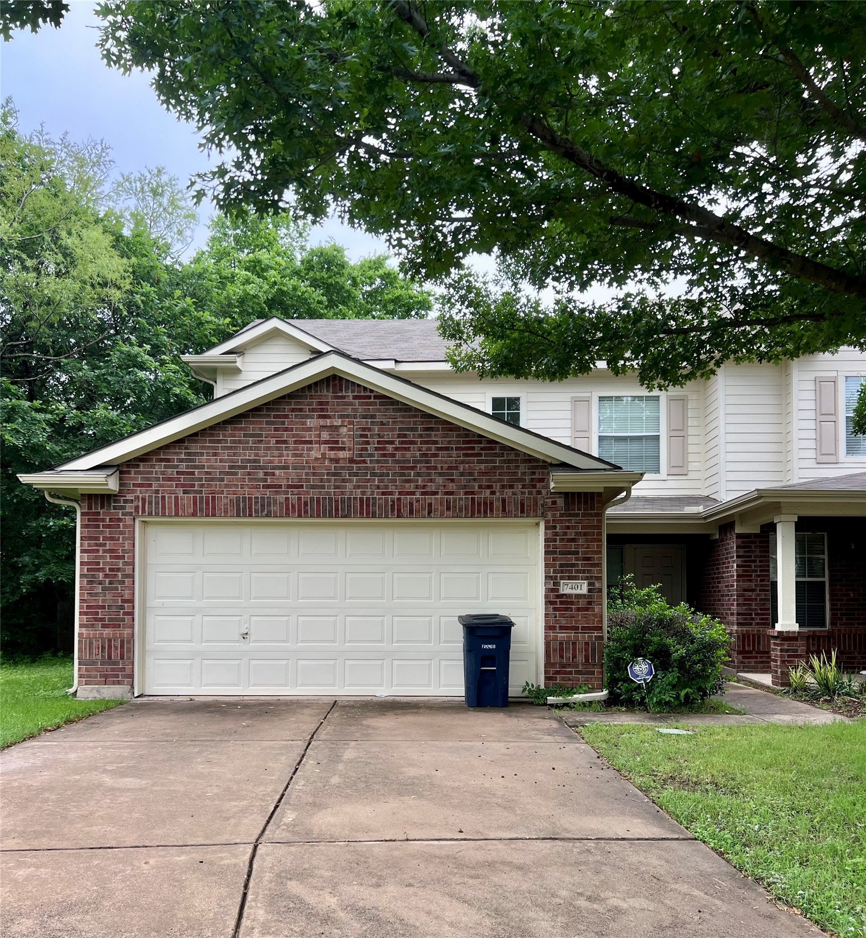 7401 Cowhand Court