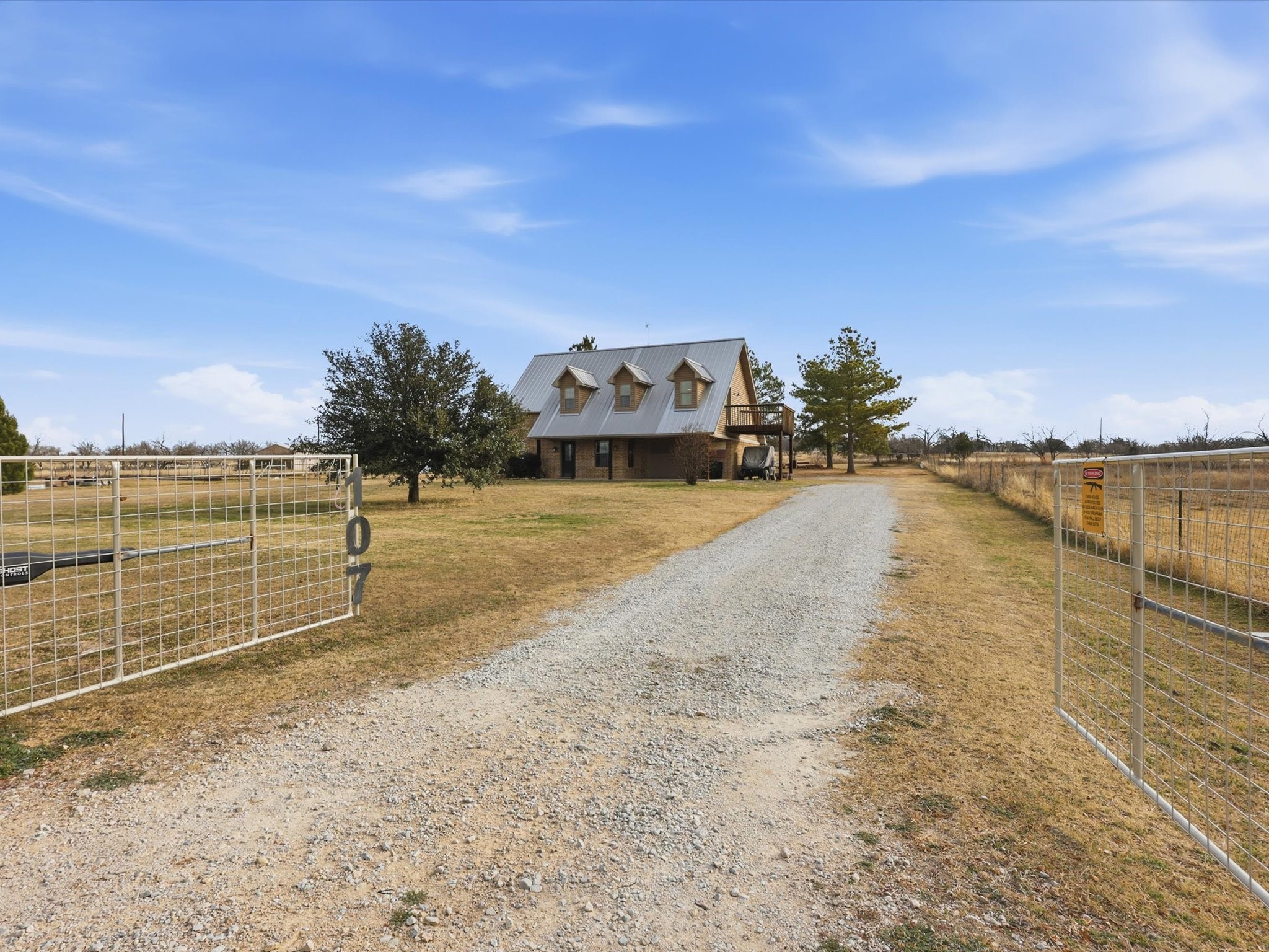107 Private Road 3421