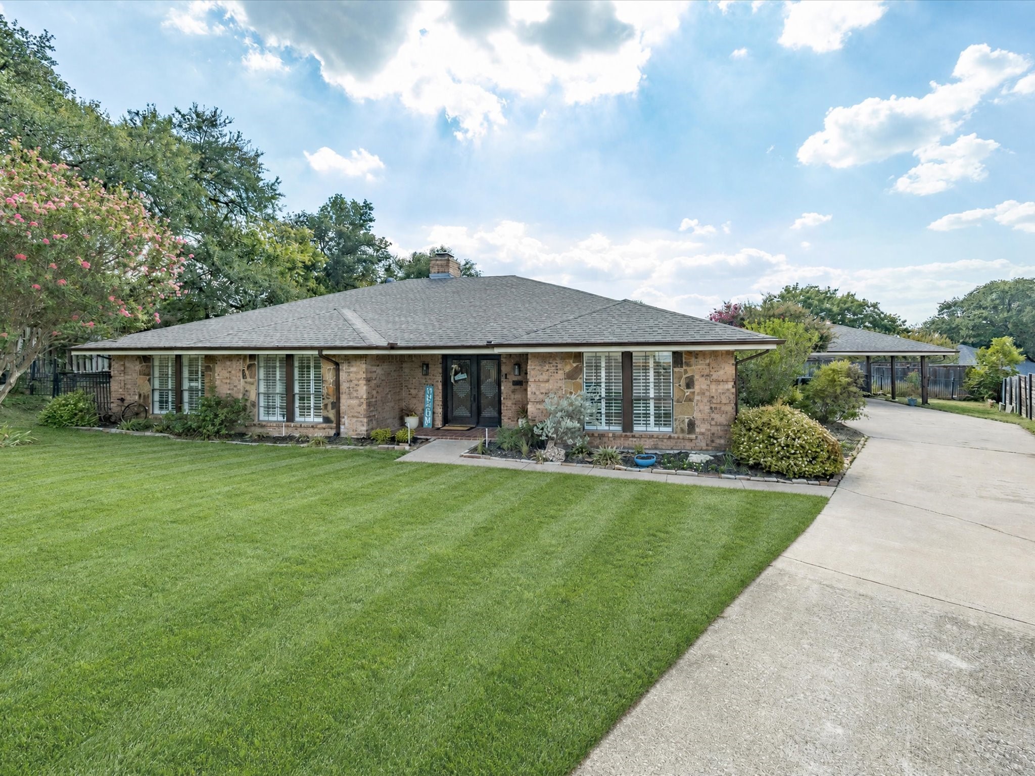8505 Treetop Court