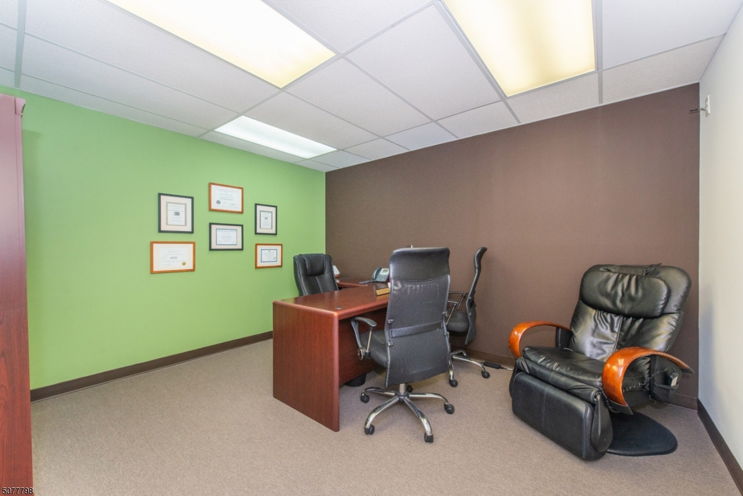10 W HANOVER AVE Suite 106