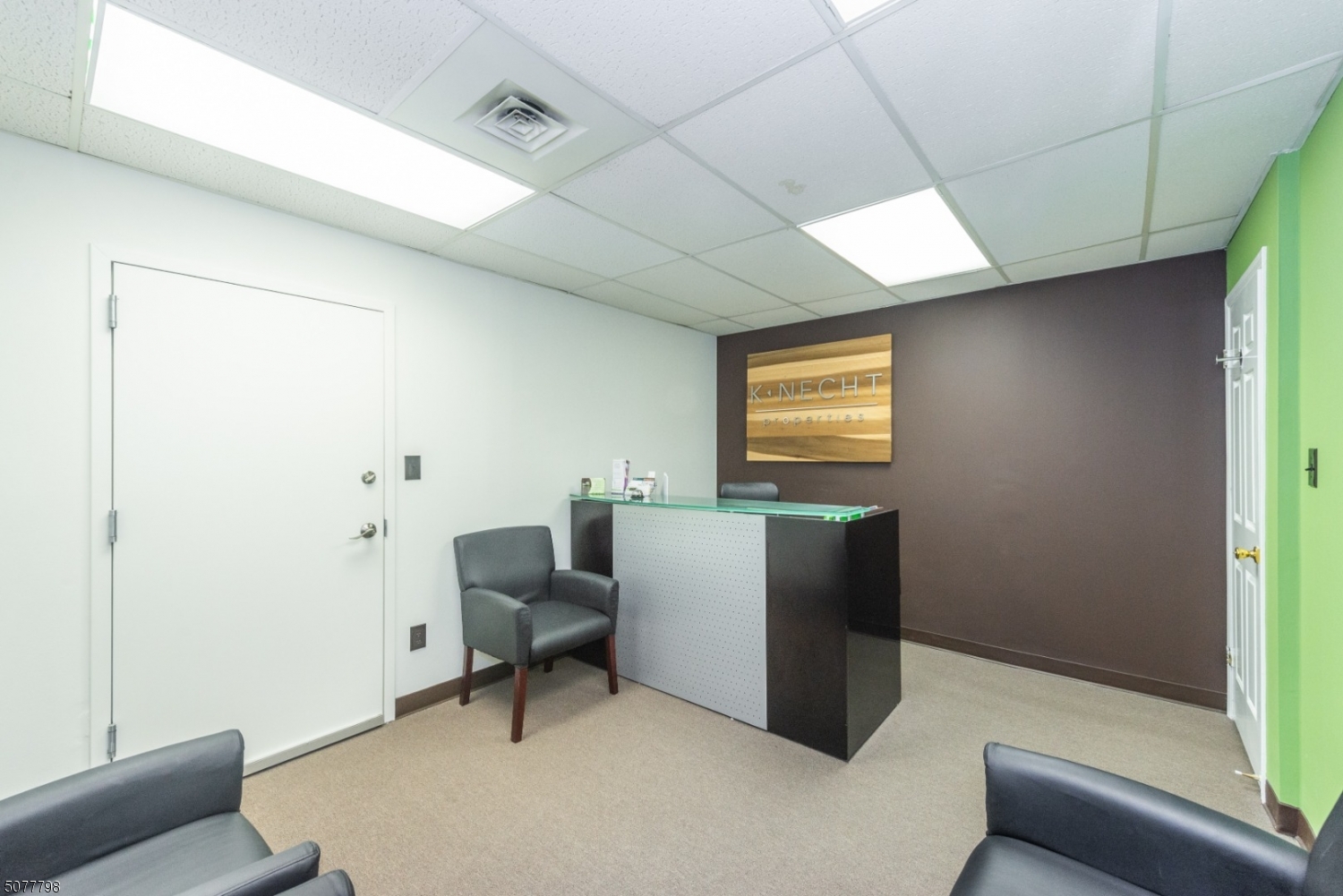 10 W HANOVER AVE Suite 106
