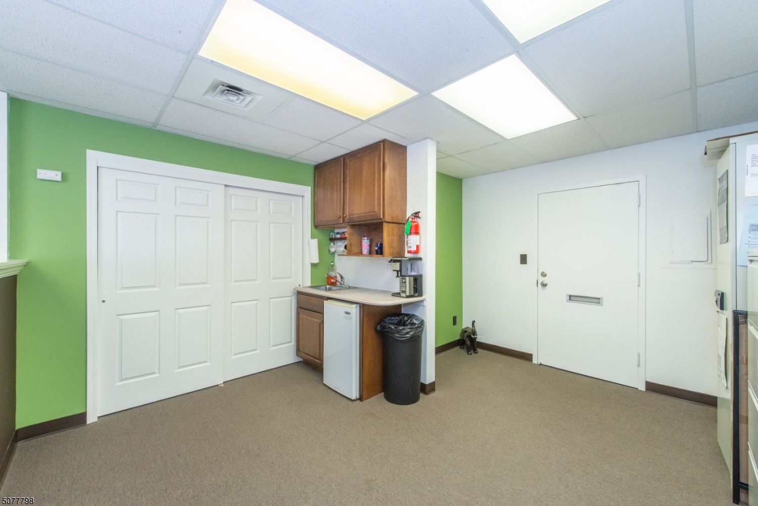 10 W HANOVER AVE Suite 106