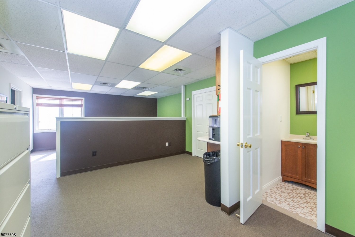 10 W HANOVER AVE Suite 106