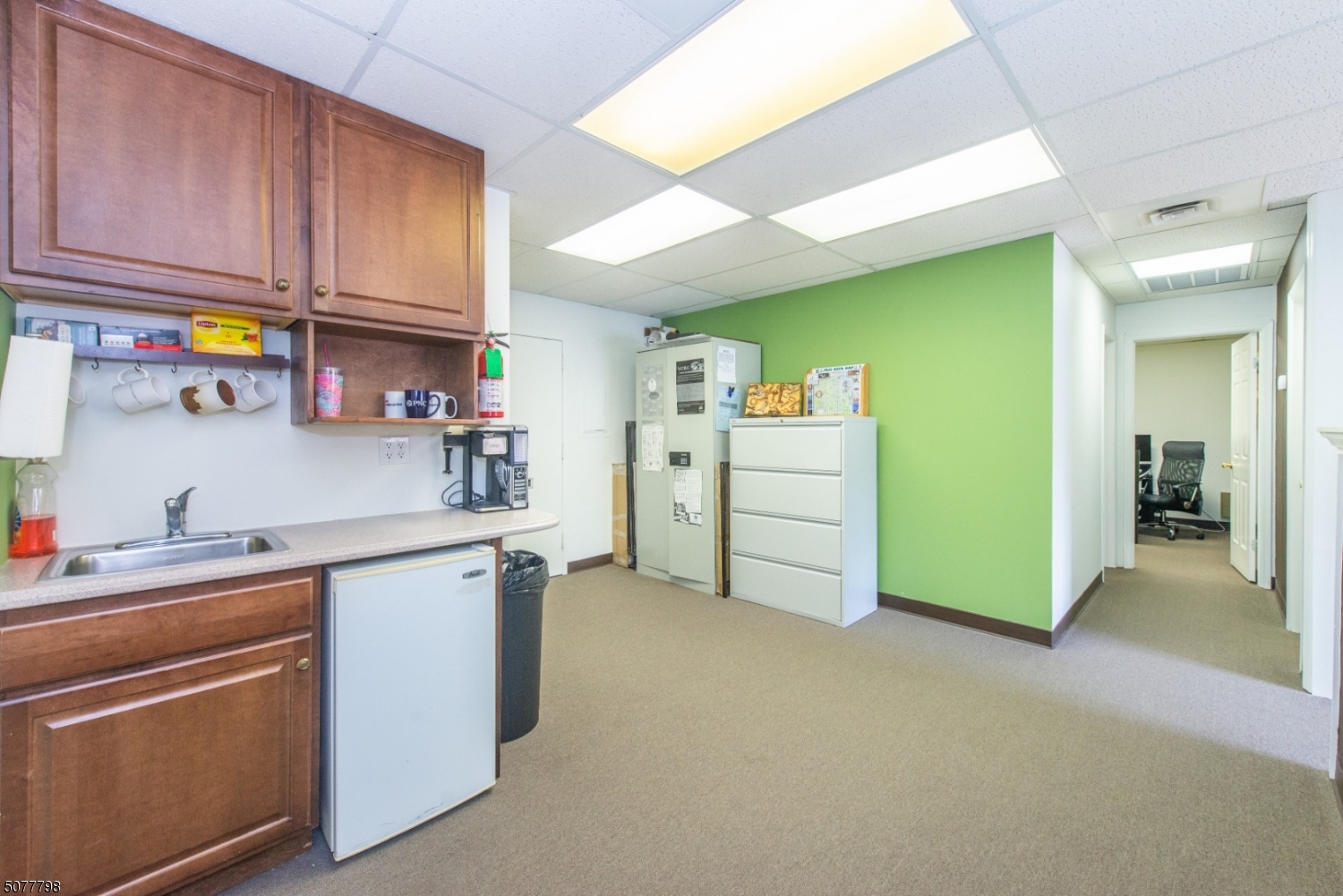 10 W HANOVER AVE Suite 106