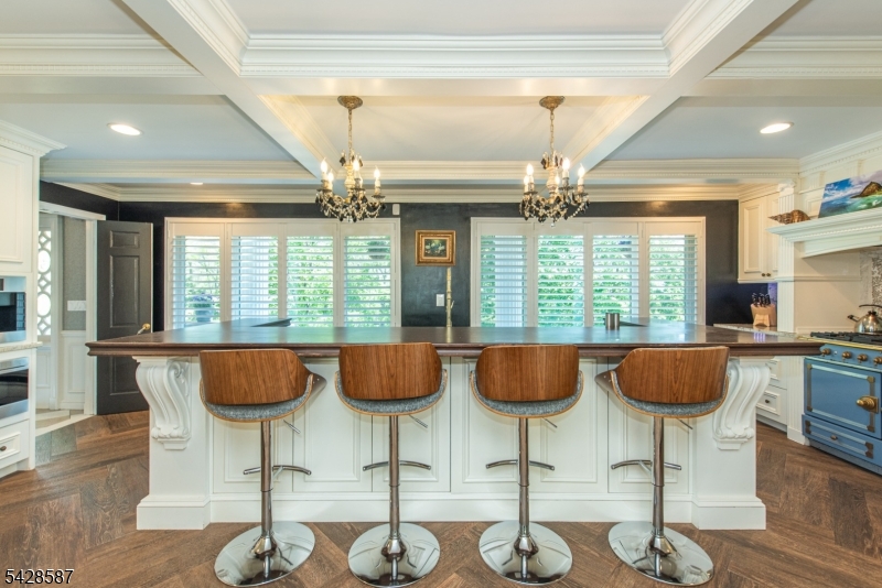 45 Junard Dr