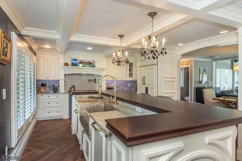 45 Junard Dr
