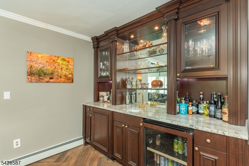 45 Junard Dr