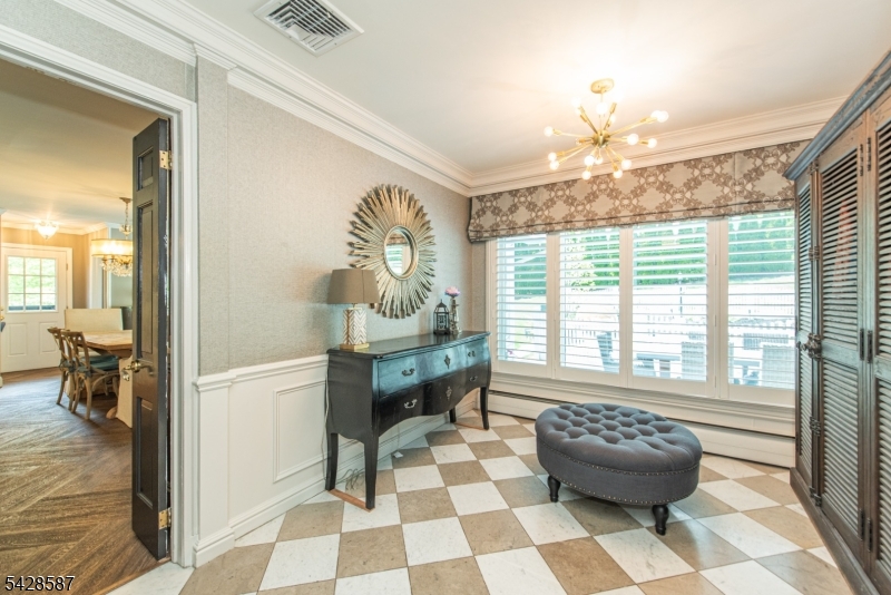 45 Junard Dr