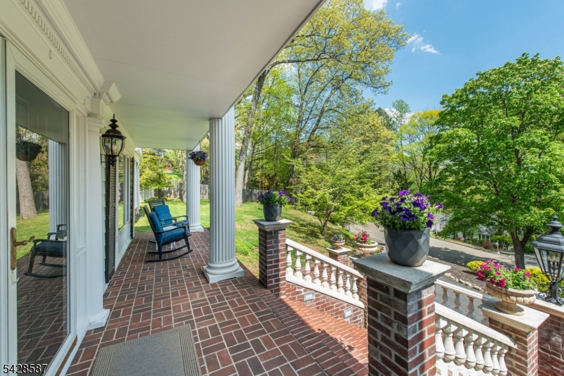 45 Junard Dr
